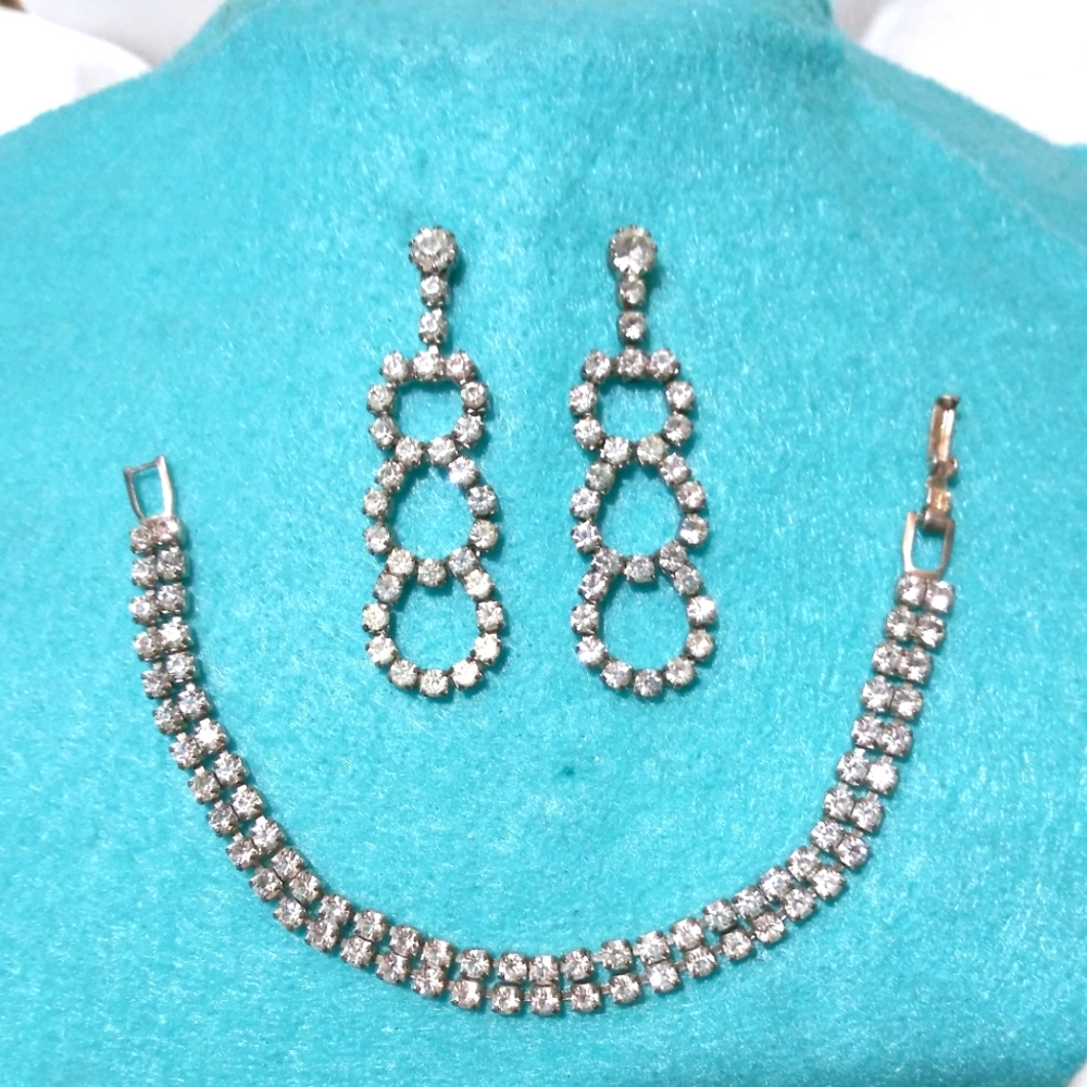 Bracelet & Earrings